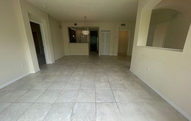 3 beds, 2 baths, $1,775, Unit # 2110