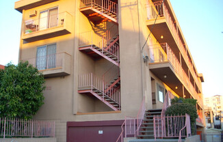 922Beau