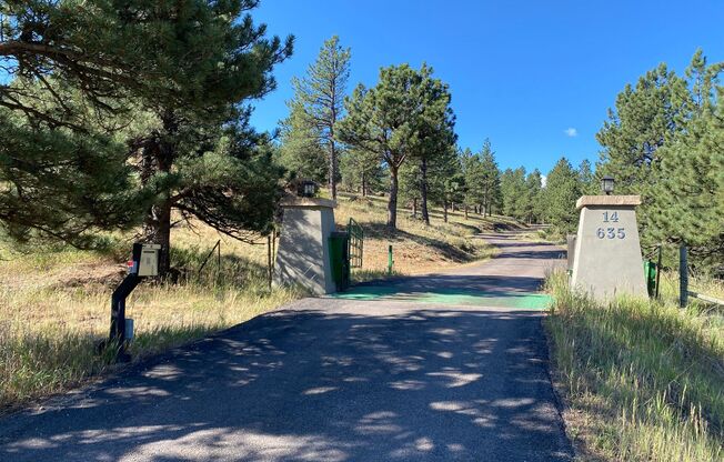 4 Bed 3.5 Bath Home in Sunshine Canyon with Panoramic Mountain Views