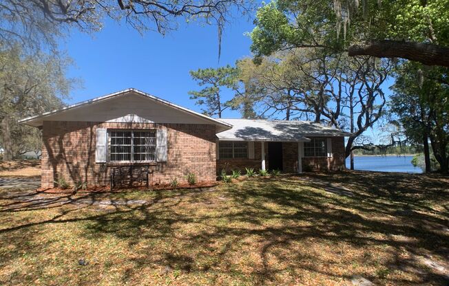 Lake front home with Lots of space