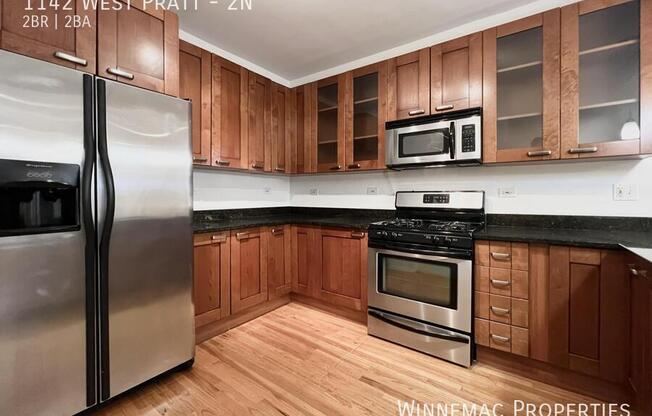 1142 W PRATT BLVD