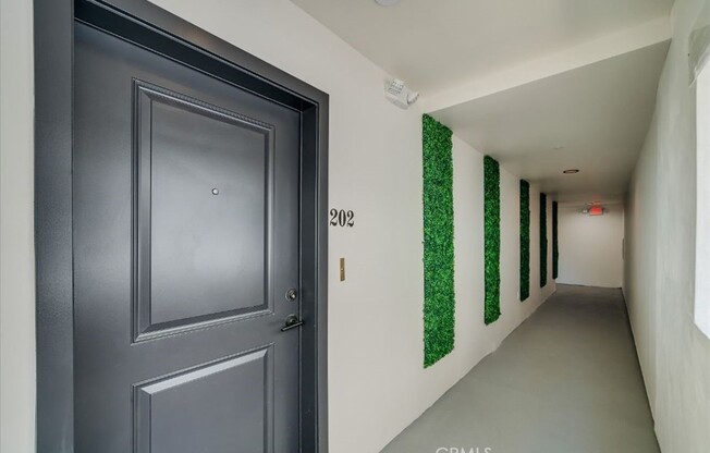 4 beds, 3 baths, 1,680 sqft, $3,995, Unit 302