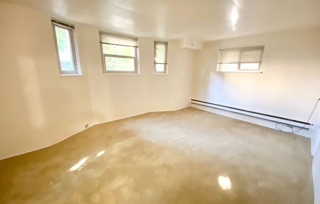 810 Denny Apartments