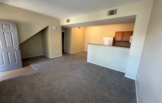 Updated 1 bedroom condo, ground floor