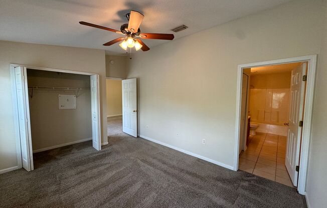 2 beds, 2 baths, $1,099