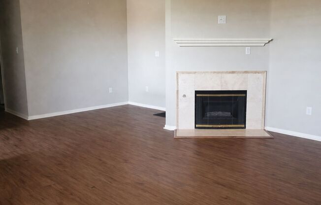 Beautiful 3 bedroom condo, located in a 24 hour guard gated community