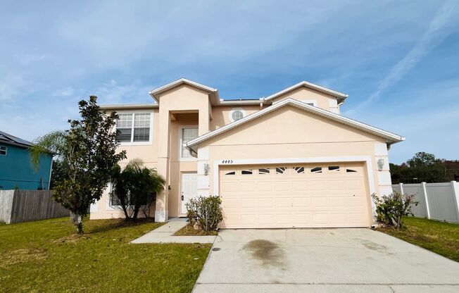 Beautiful 4 Bedroom Home in Maple Chase – Cypress Woods, Poinciana, FL