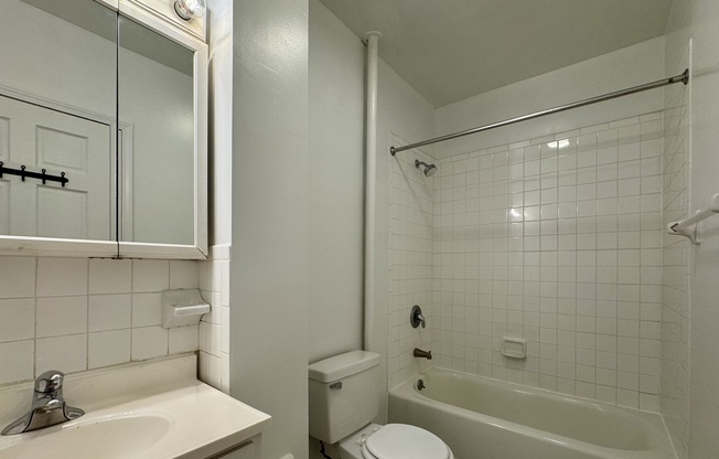 33 S ELLIOTT PL