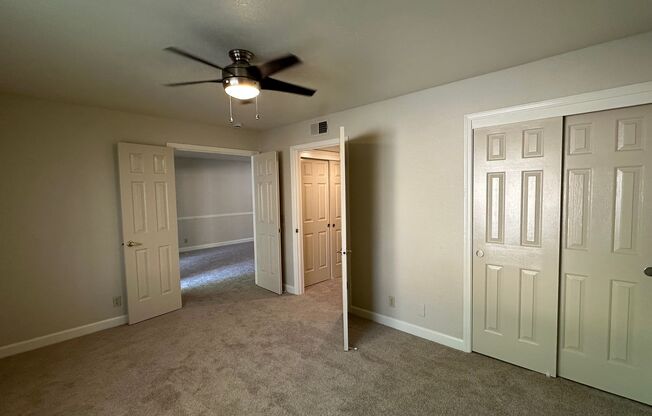 Cardinal Oaks Condominiums