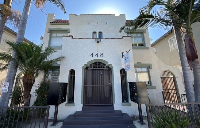 448 ORANGE AVE LONG BEACH, CA 90802