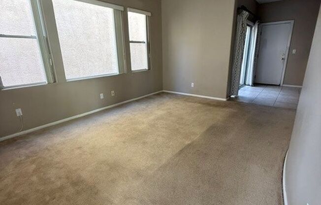 3 beds, 2.5 baths, $2,300