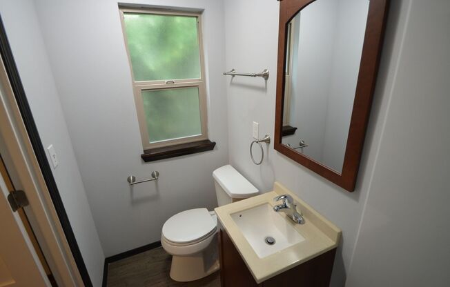 1510 Snyder Ave #1-8