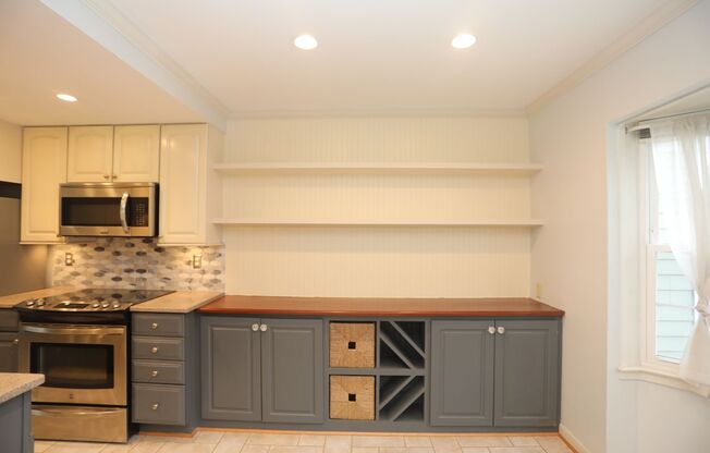 Stunning Crofton Townhome