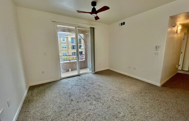 2 beds, 2 baths, $1,975, Unit #424