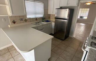 AMERICANA Property Mgmt - Freshly remodeled 1 story 3 bedroom home in the NW