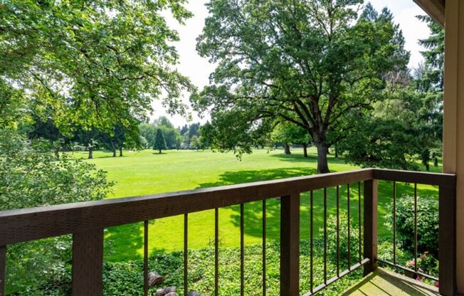 2 beds, 1.5 baths, 1,100 sqft, $1,697, Unit 1810