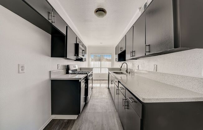 1 bed, 1 bath, 550 sqft, $1,898, Unit 209