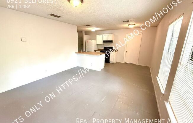 6921 BELFOREST