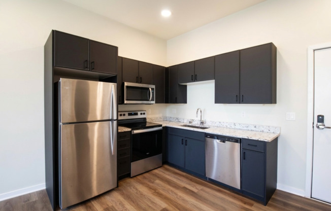 1 bed, 1 bath, 500 sqft, $1,725, Unit 111