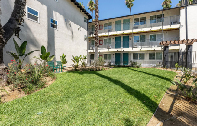 1 bed, 1 bath, 378 sqft, $1,833, Unit A-302