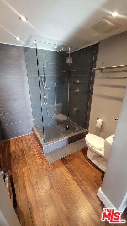 1 bed, 1.5 baths, 1,009 sqft, $3,990, Unit 1112