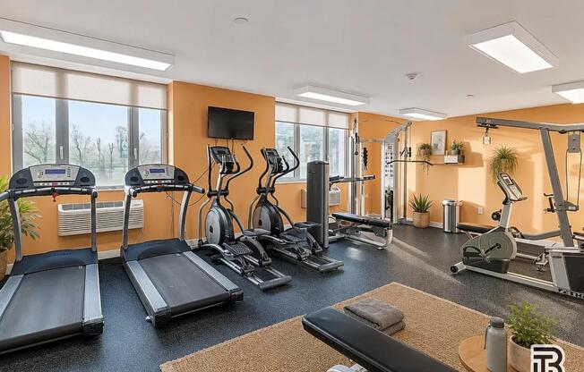 2 beds, 1 bath, $3,795, Unit 3N