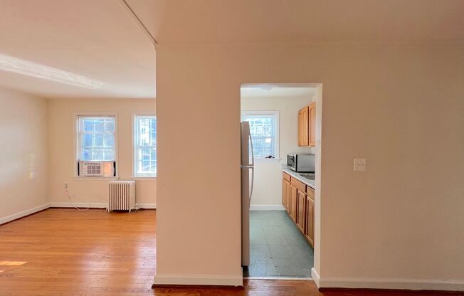 1 bed, 1 bath, $1,650, Unit 7