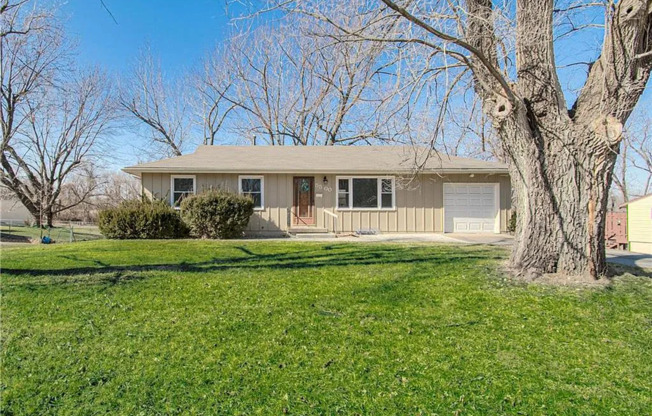 COMING SOON! 3 Bedrooms 2 Bathrooms $1,550