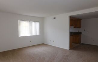 2 beds, 2 baths, $2,500, Unit 4