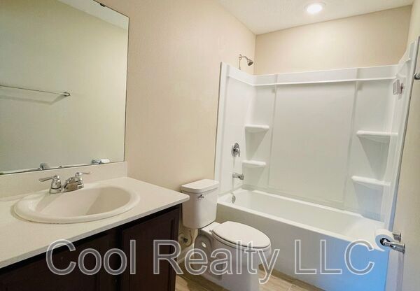 7718 MERCHANTS WAY