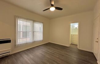 Studio, 1 bath, 364 sqft, $1,295, Unit 106