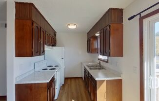 2 beds, 1 bath, $795