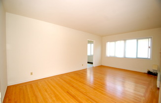 1 bed, 1 bath, 640 sqft, $2,295, Unit 203
