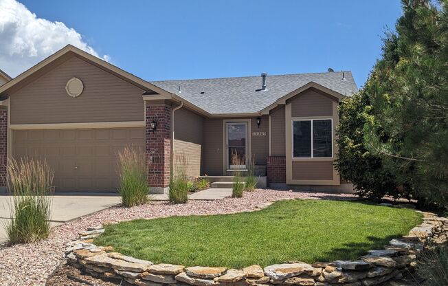 Beautiful Meridian Ranch Home with great outdoor living and A/C!