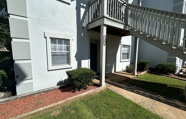 2504 Avent Ferry Rd Apt# 103 - Bev Roberts Rentals and Property Management
