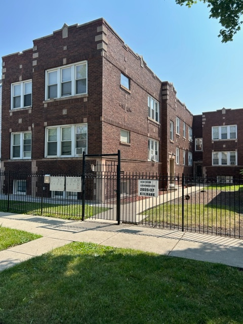 2035 37 N KILDARE