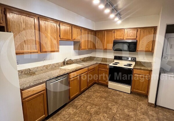 9450 N 95TH Street