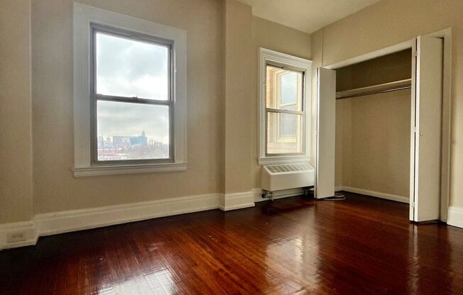 1 bed, 1 bath, $1,050, Unit 535