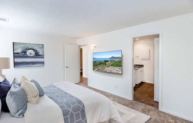 Carpeted Bedroom at The Bridges at Foxridge, Mission, KS, 66202