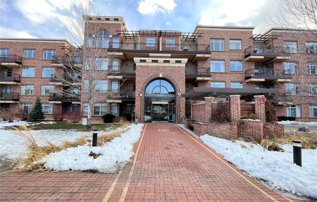 Luxury condo located in the heart of Cherry Creek! Secure Building and Garage Parking!