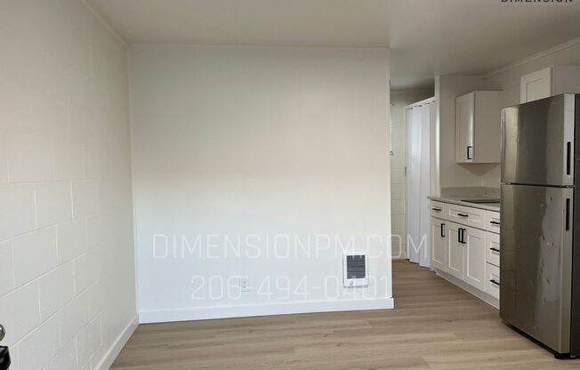 Studio, 1 bath, 209 sqft, $575, Unit Unit 033