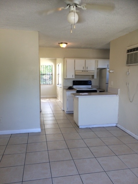 3 beds, 2 baths, $2,224