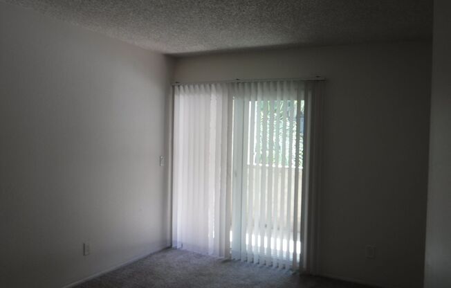 1 bed, 1 bath, $1,750, Unit 16