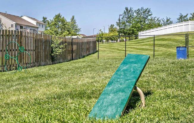 Grilling Area at Autumn Grove Apartments, Omaha, Nebraska