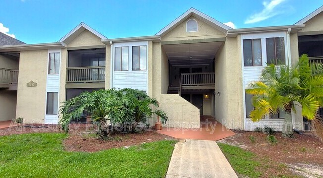 3545 SABLE PALM LN