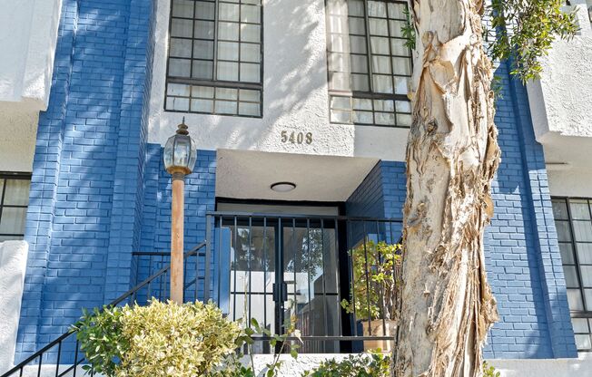 Carpenter Apartments