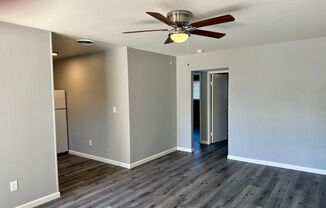 3 beds, 1 bath, 842 sqft, $2,295