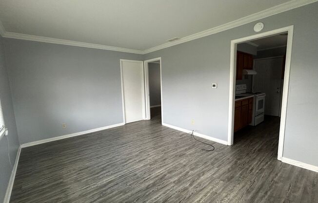 3605 E Azalea Ln - 2301 S Primrose Ln
