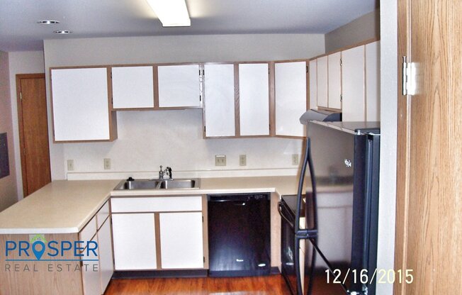 1 bed, 1 bath, $750, Unit PU410X-220