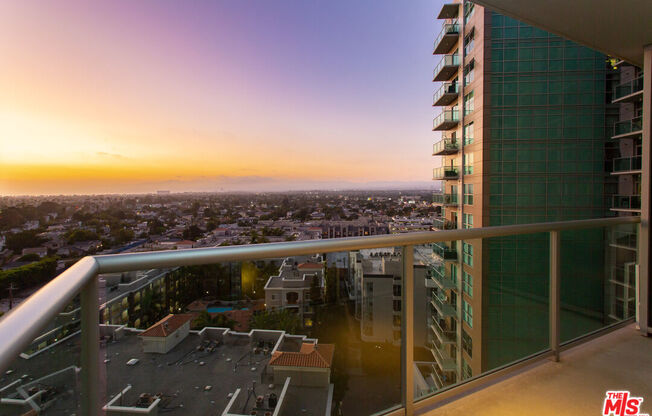 1 bed, 1.5 baths, 996 sqft, $4,495, Unit 1609